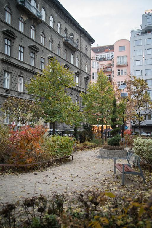 Jokai Ter Apartment Budapest Bagian luar foto