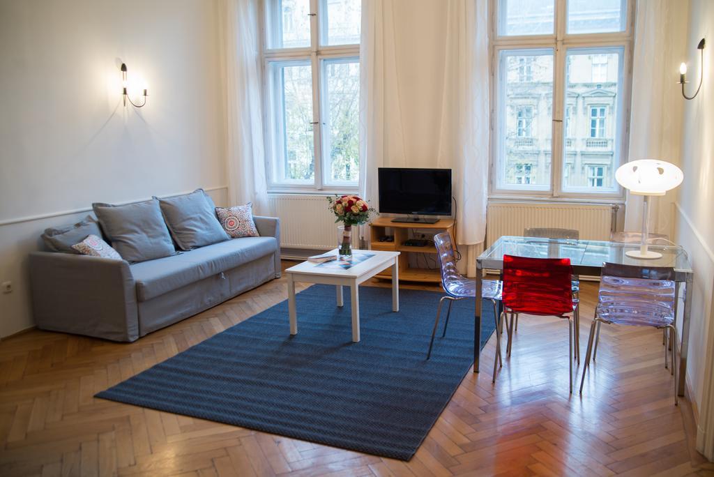 Jokai Ter Apartment Budapest Bagian luar foto
